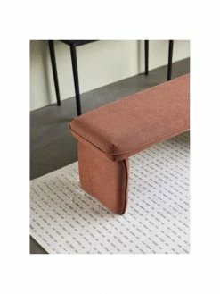 Hübsch Banquette rembourrée orange foncé Mellow, larg. 100 x haut. 40 cmDisponibilité limitée -Salle à manger Soldes Banquette rembourree orange fonce Mellow 2