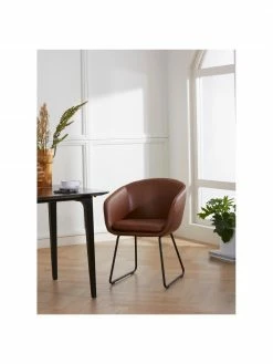 Westwing Collection Chaise rembourrée à accoudoirs en cuir synthétique Juri, larg. 55 x prof. 57 cm -Salle à manger Soldes Chaise rembourree a accoudoirs en cuir synthetique Juri 2