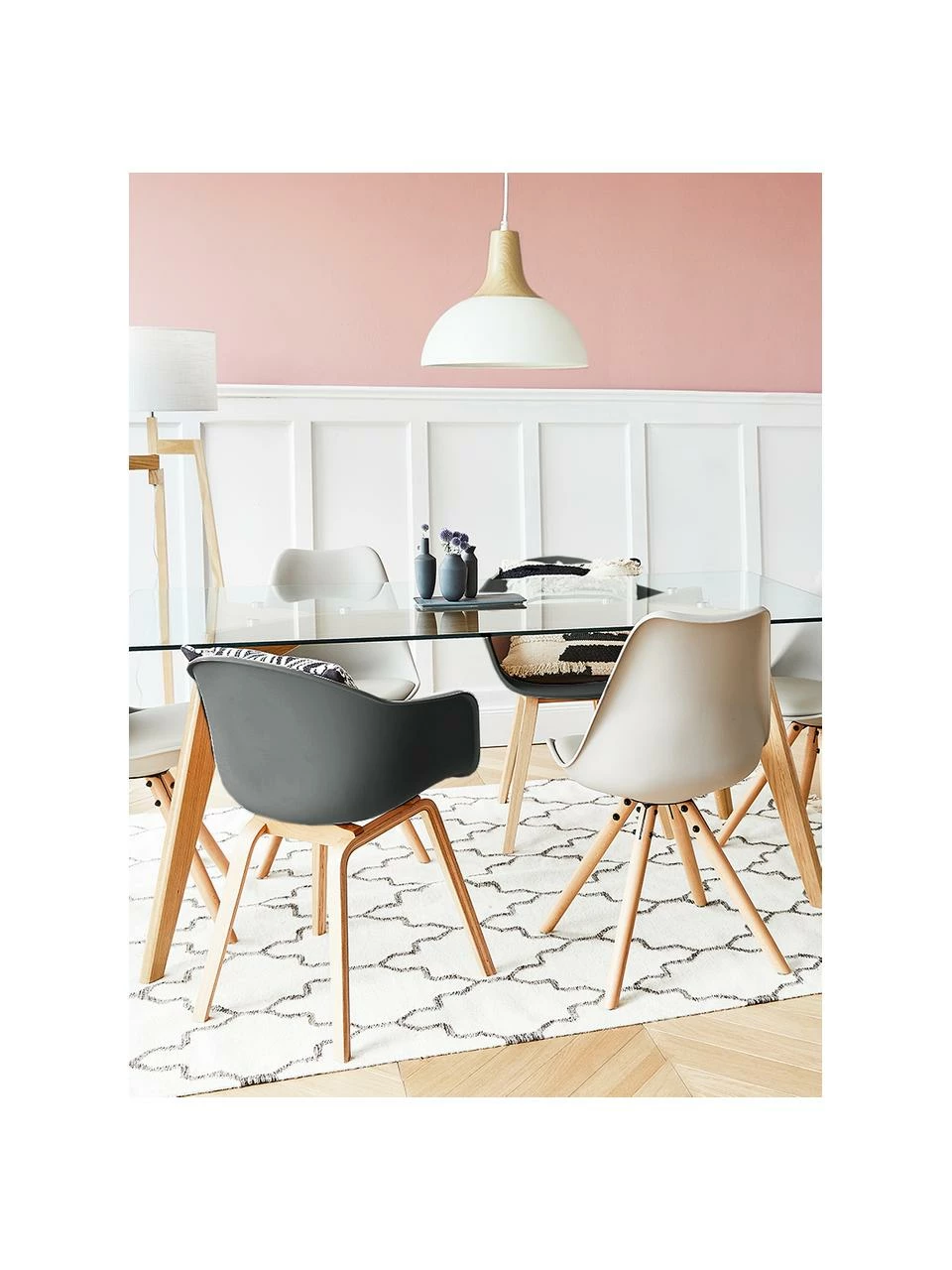 Westwing Collection Chaise scandinave plastique Claire, larg. 60 x prof. 54 cm 4 Westwing Collection Chaise scandinave plastique Claire, larg. 60 x prof. 54 cm – Image 2