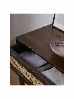 Westwing Collection Commode noire en cannage brun foncé Vienna, larg. 105 x haut. 78 cm 10 Westwing Collection Commode noire en cannage brun foncé Vienna, larg. 105 x haut. 78 cm -Salle à manger Soldes Commode noire en cannage brun fonce Vienna 2