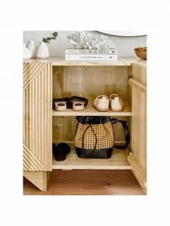 Westwing Collection Enfilade bois massif avec portes Louis, larg. 177 x haut. 75 cm 10 Westwing Collection Enfilade bois massif avec portes Louis, larg. 177 x haut. 75 cm -Salle à manger Soldes Enfilade bois massif avec portes Louis 2