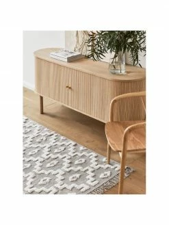 Westwing Collection Enfilade en bois clair avec portes coulissantes Calary, larg. 160 x haut. 75 cm -Salle à manger Soldes Enfilade en bois clair avec portes coulissantes Calary 2